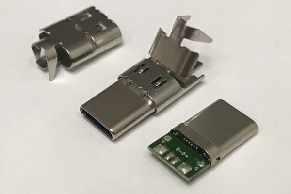 什么是连接器的公头和母头？